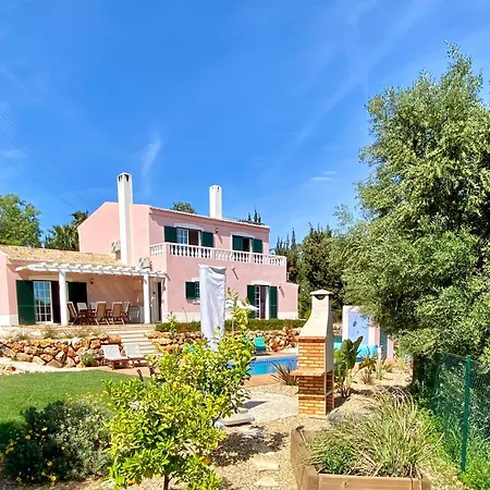 Casa Rosa לאגוּ‏ש