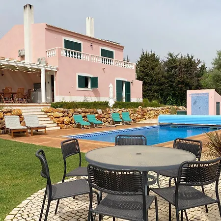Villa Casa Rosa *