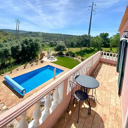 וילה Casa Rosa לאגוּ‏ש