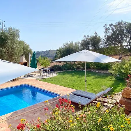 וילה Casa Rosa לאגוּ‏ש