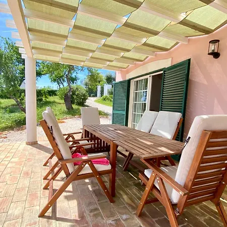 Casa Rosa * ラゴス